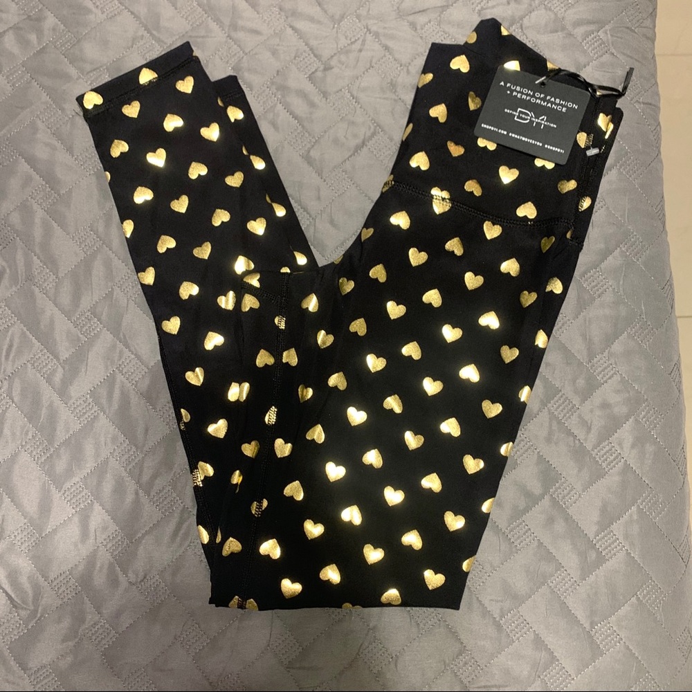 DYI Signature Tight Gold Foil Hearts